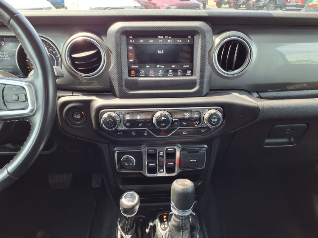 Used 2021 Jeep Wrangler Unlimited Sahara w/ Cold Weather Group image 13