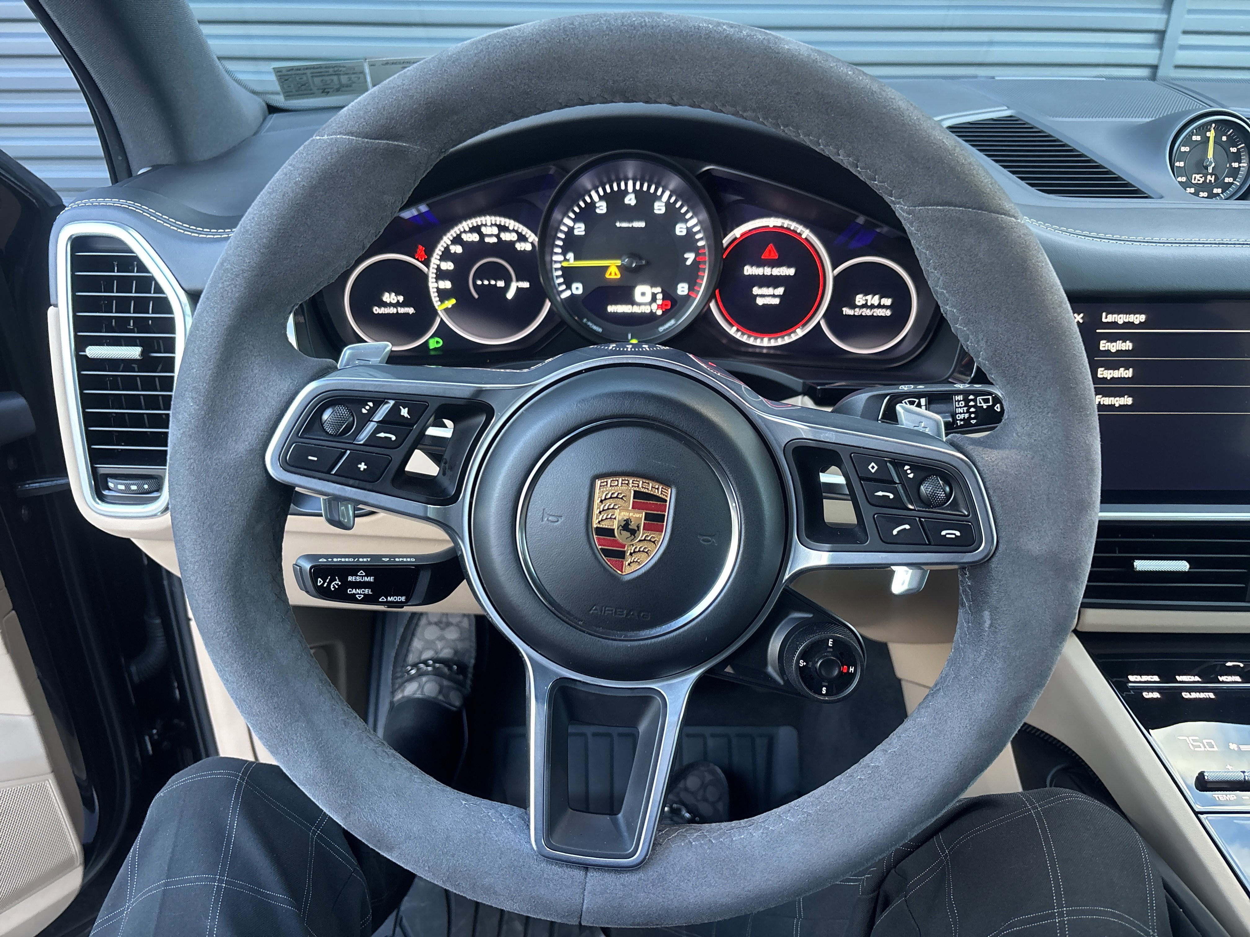 Certified 2022 Porsche Cayenne E-Hybrid image 20