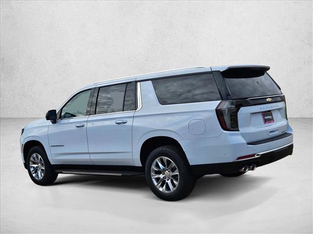 New 2026 Chevrolet Suburban Premier image 9