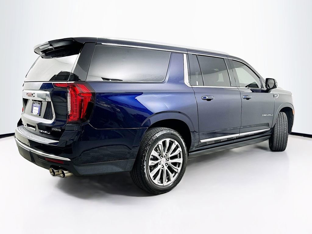 Used 2021 GMC Yukon XL Denali w/ Denali Ultimate Package RWD image 7