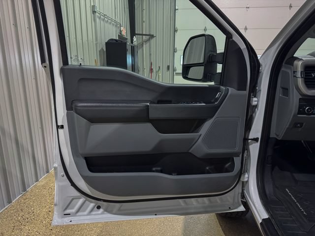 Used 2023 Ford F250 XLT AWD/4WD image 10