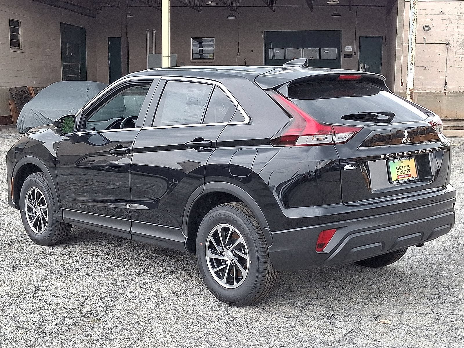New 2026 Mitsubishi Eclipse Cross ES AWD/4WD image 6