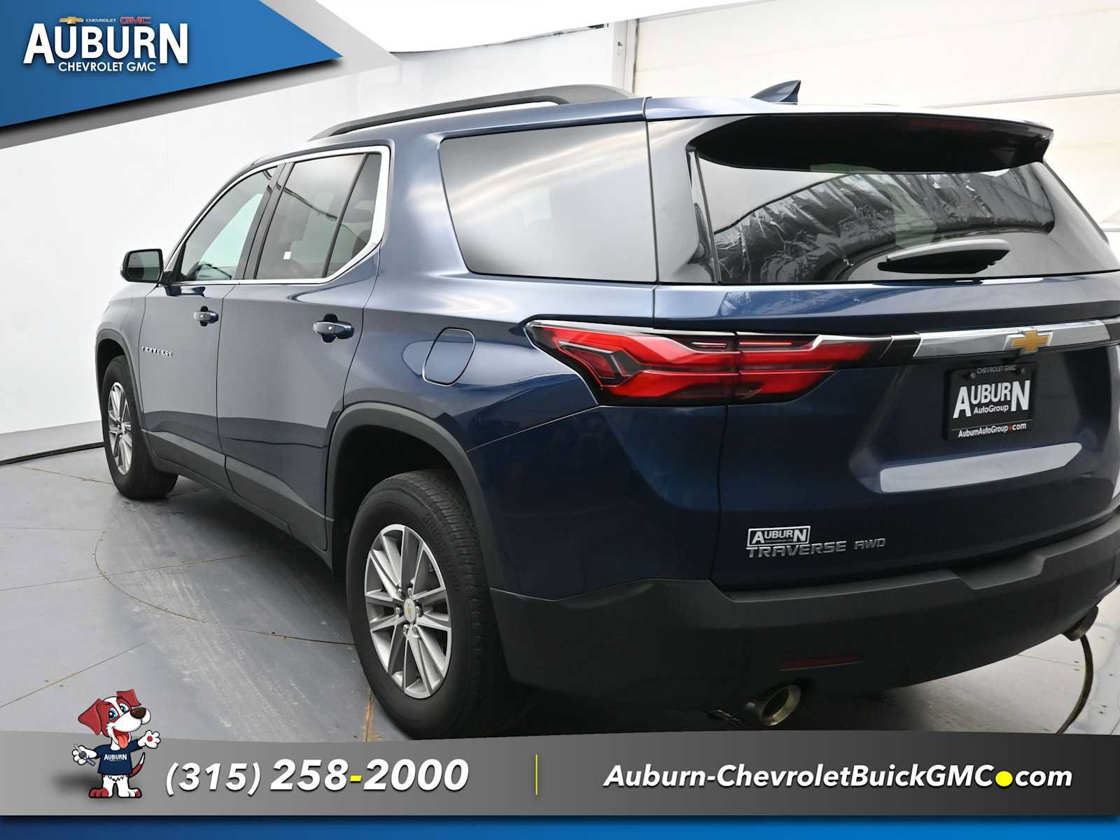 Used 2023 Chevrolet Traverse LT AWD/4WD image 15