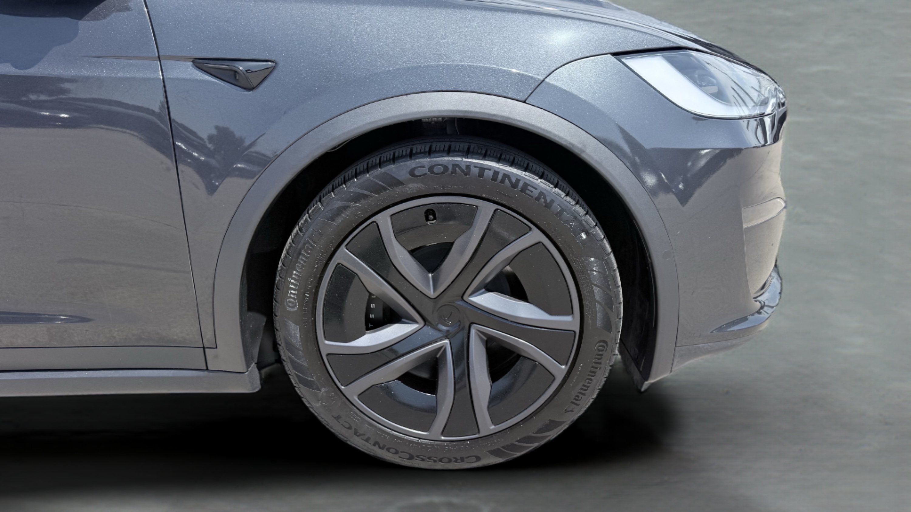 Used 2026 Tesla Model X AWD/4WD image 16