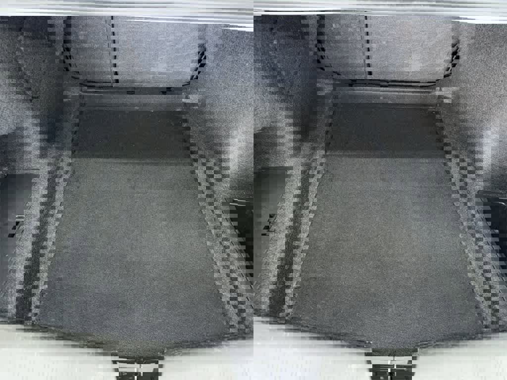 Used 2024 Cadillac CT4 Luxury image 25