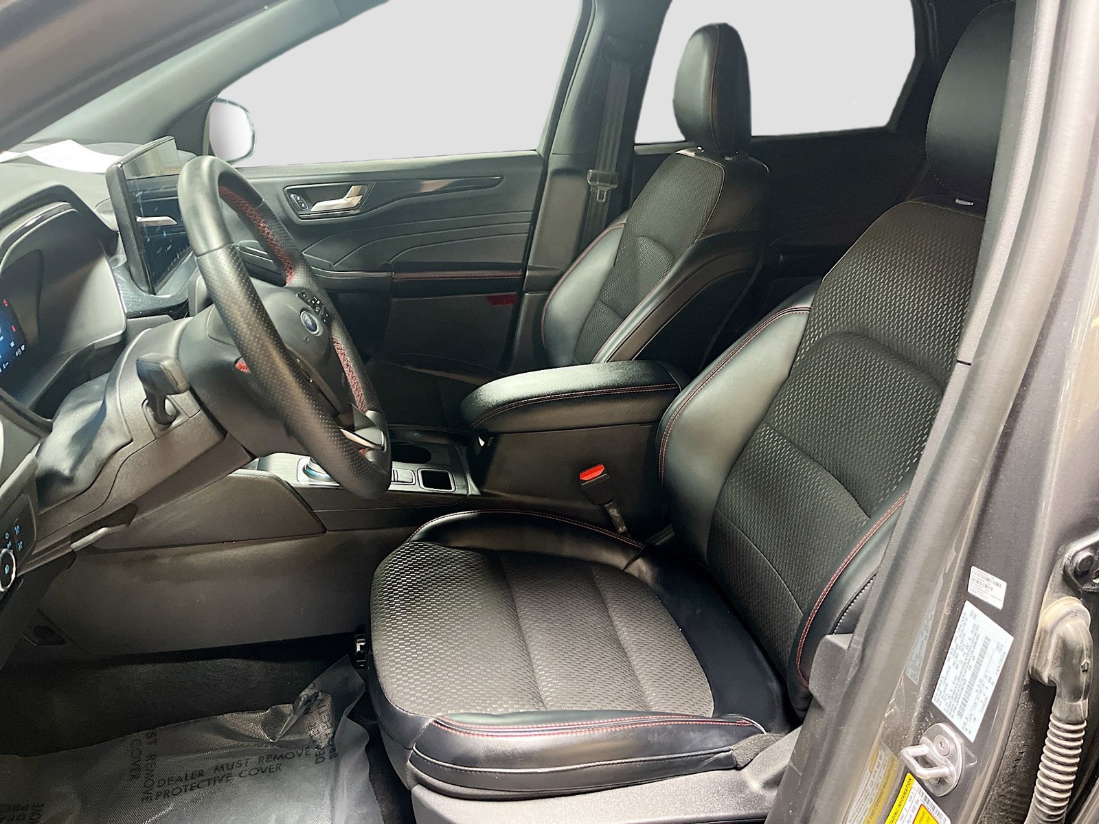 Used 2024 Ford Escape ST-Line Elite AWD/4WD image 21