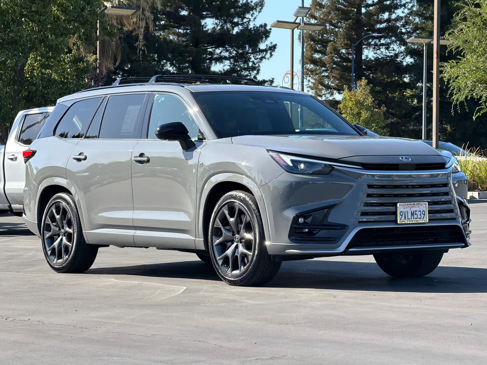 Certified 2025 Lexus TX 500h AWD w/ Technology Package image 5