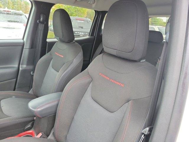 Used 2017 Jeep Renegade Trailhawk image 20