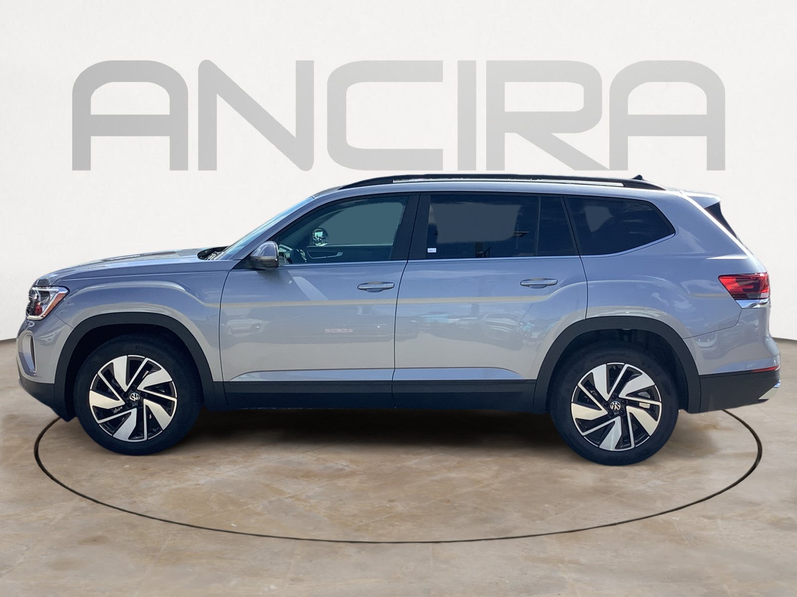 New 2026 Volkswagen Atlas SE FWD image 5