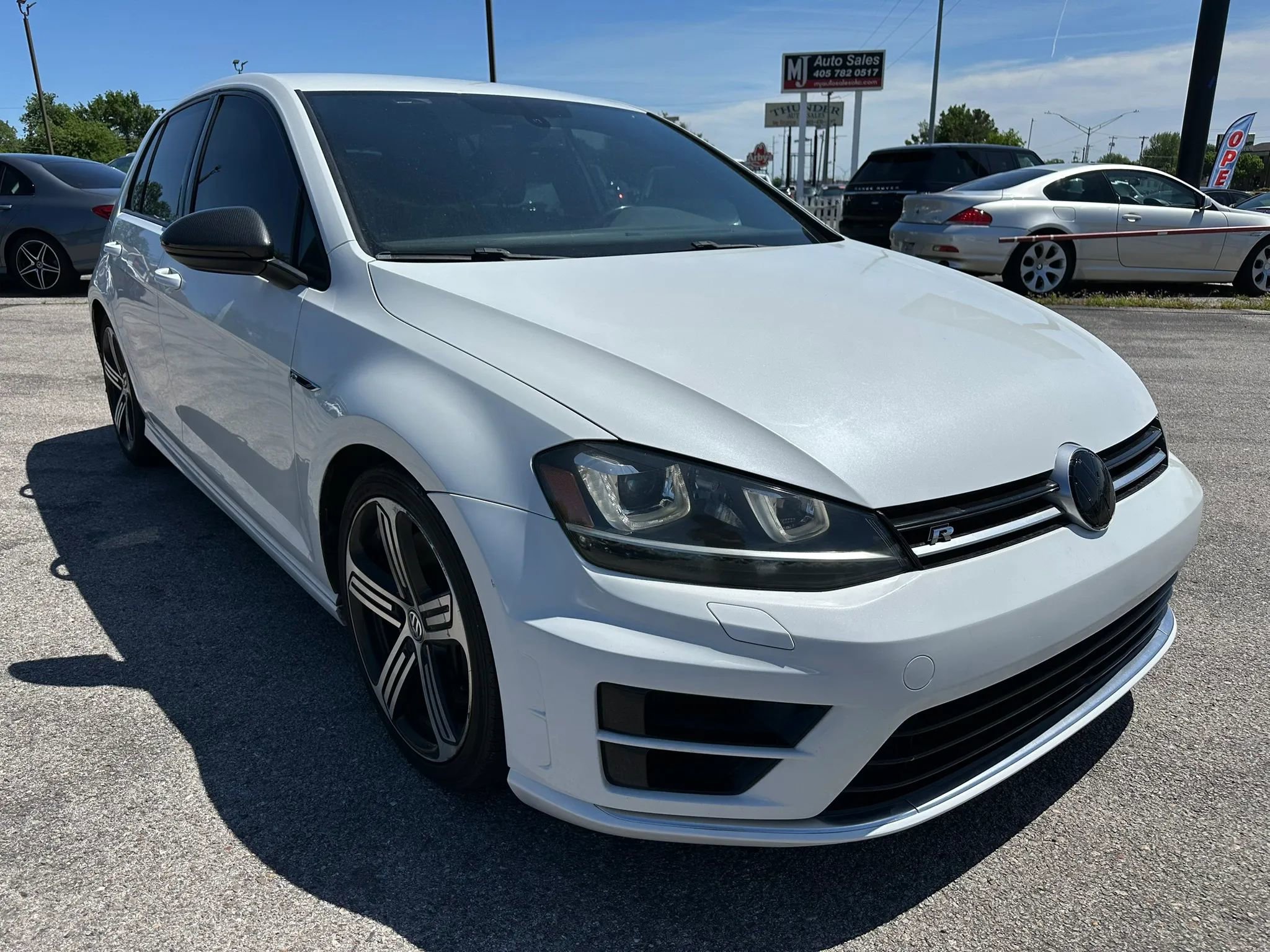 Used 2016 Volkswagen Golf R 4-Door AWD/4WD image 30