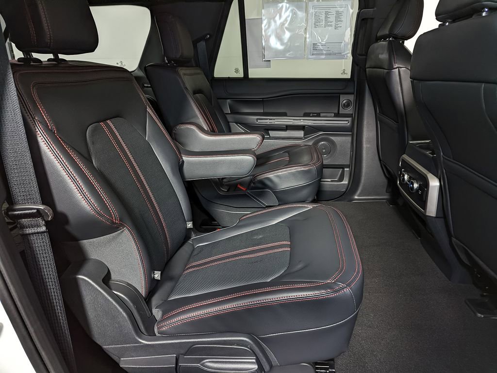 Used 2023 Ford Expedition Max Limited image 40