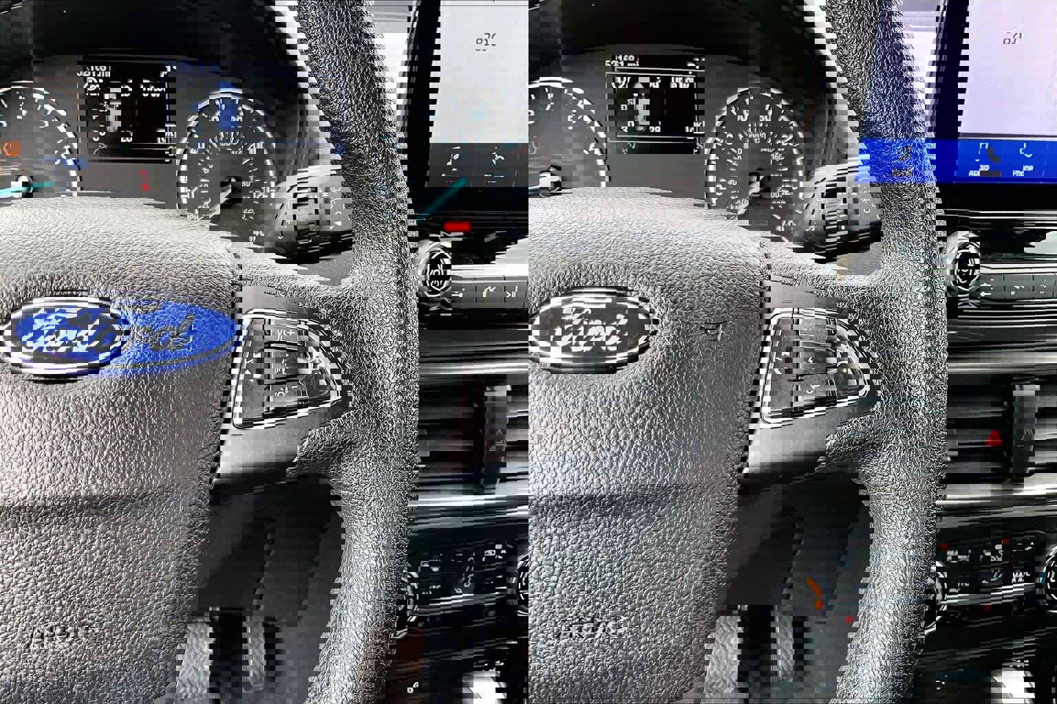 Used 2021 Ford EcoSport SE FWD image 25