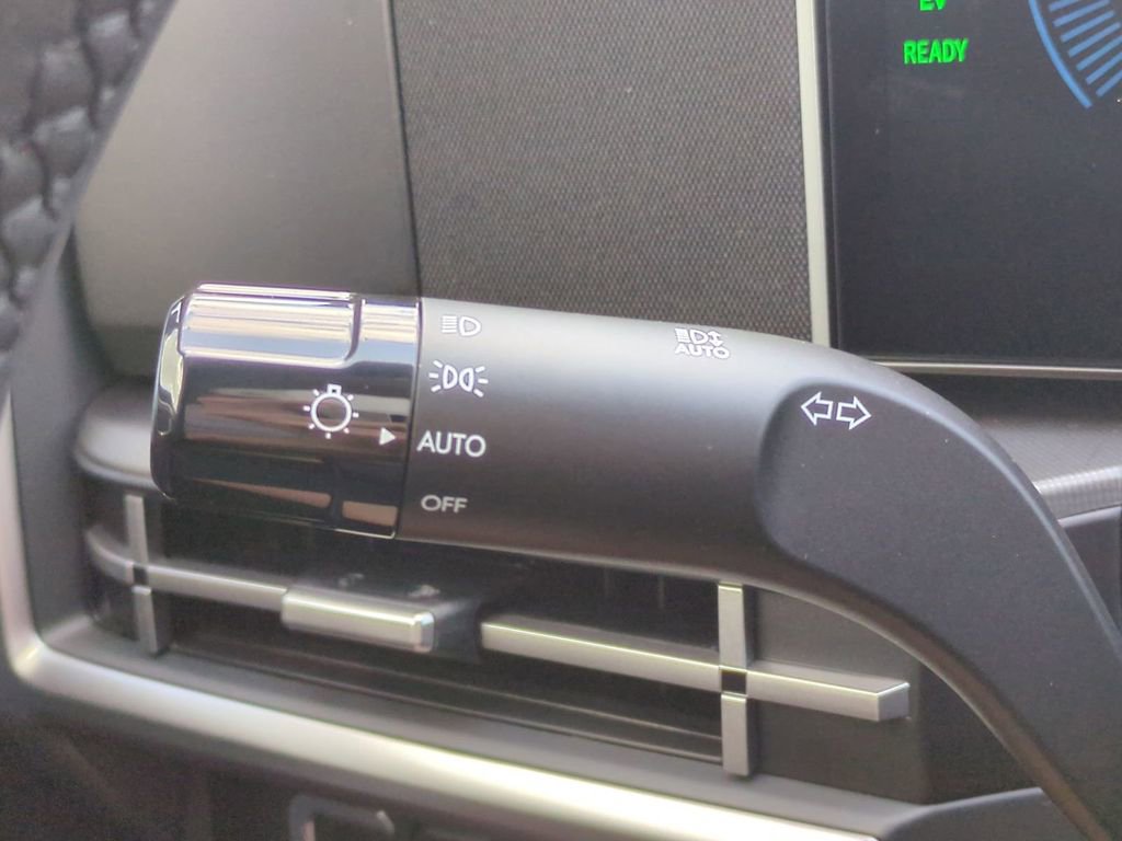 New 2026 Hyundai Santa Fe SE image 28