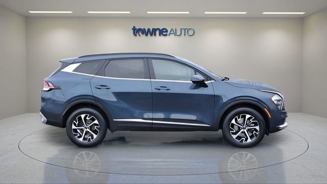 Used 2023 Kia Sportage EX w/ EX Premium Package image 6