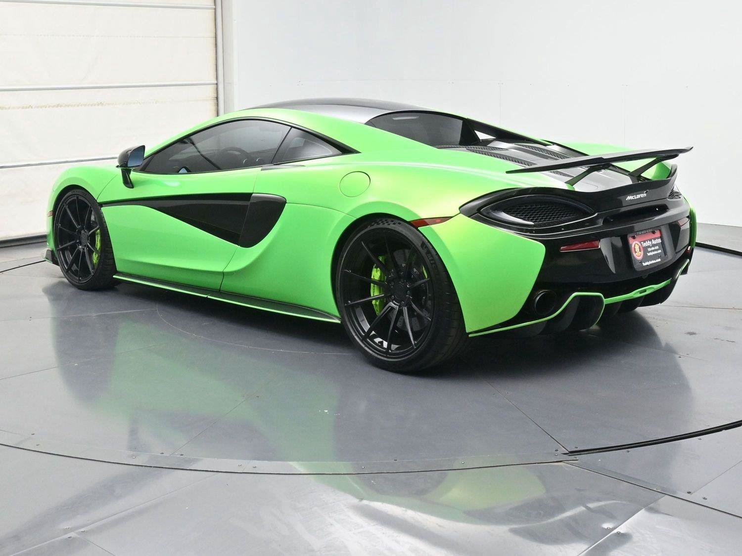 Used 2016 McLaren 570S Coupe RWD image 25