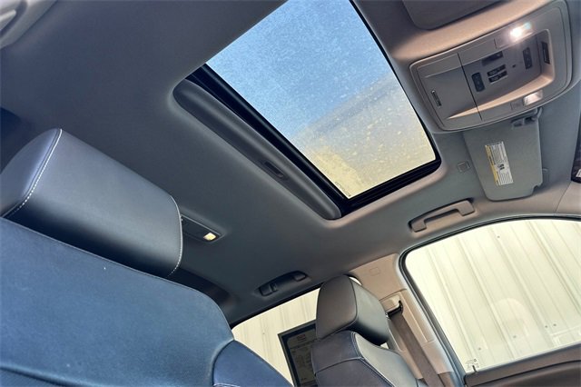 Used 2018 GMC Sierra 1500 SLT w/ SLT Premium Package image 19