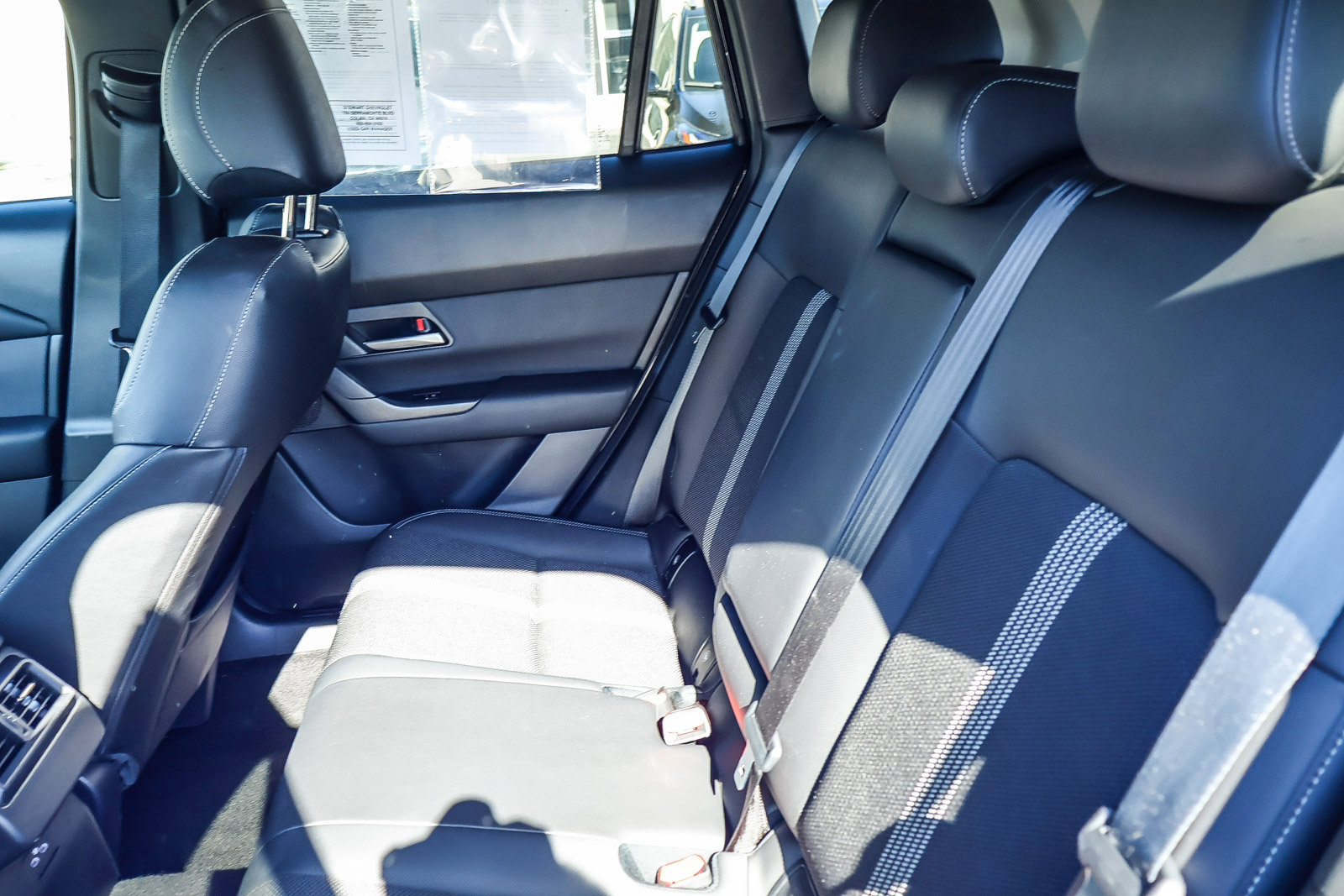 Used 2025 MAZDA CX-50 AWD 2.5 S w/ Preferred Package image 14