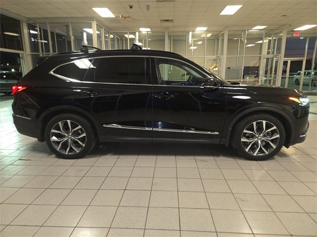 Certified 2023 Acura MDX FWD w/ Technology Package image 9