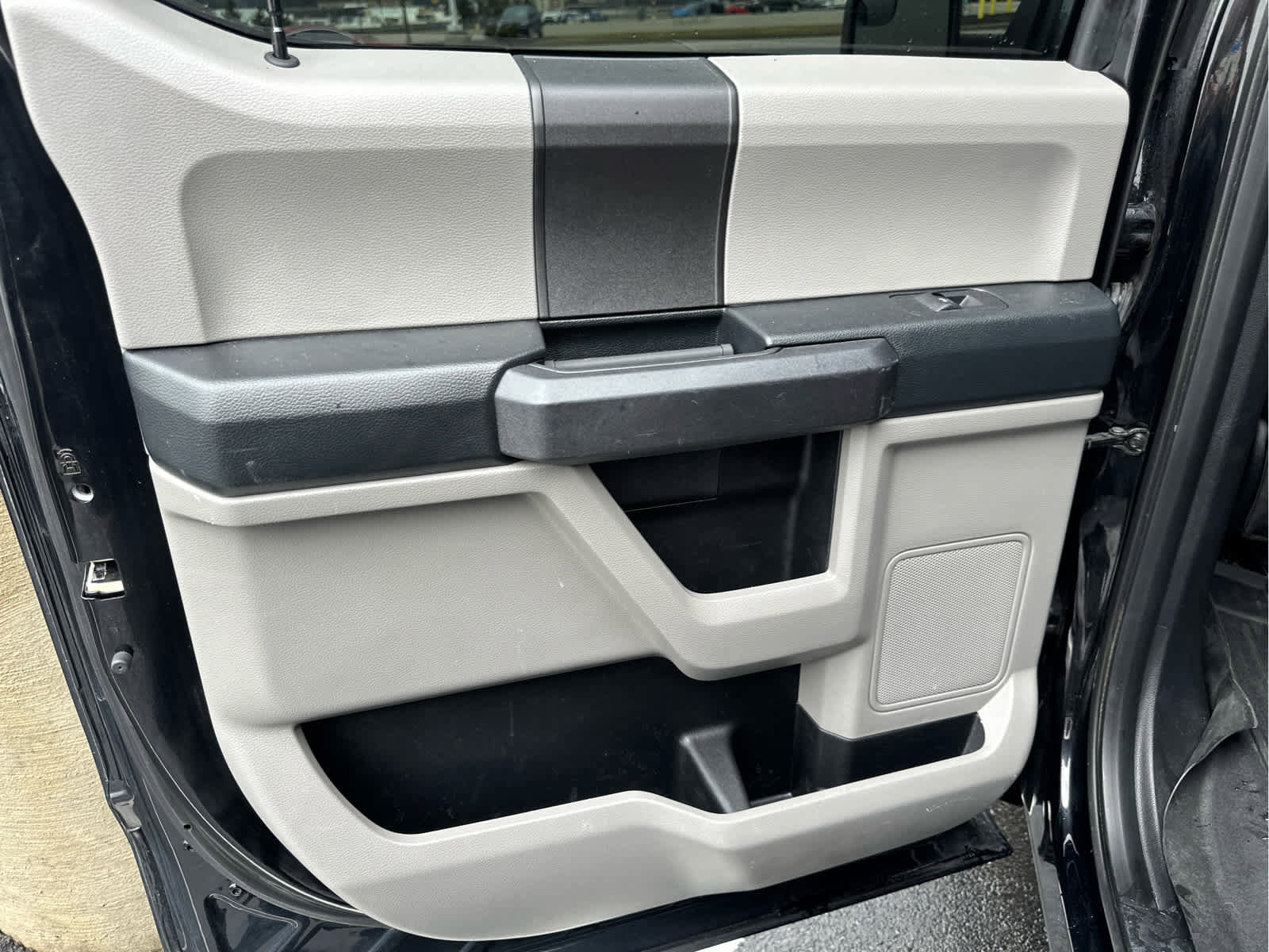 Used 2018 Ford F150 XL w/ Equipment Group 101A Mid image 34