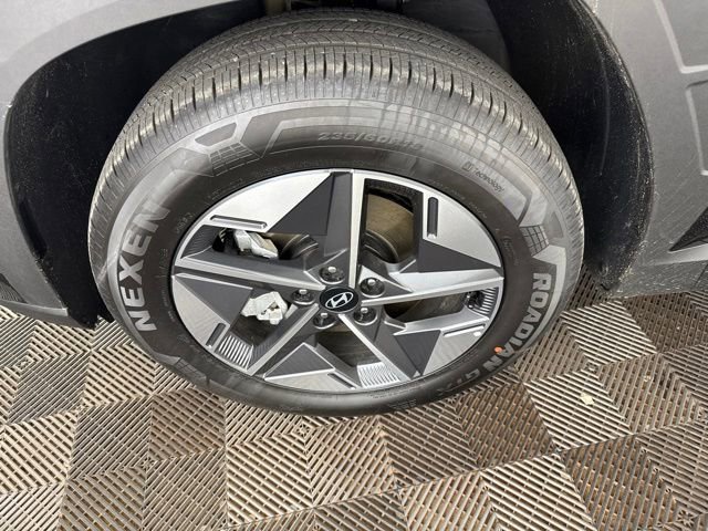 Used 2026 Hyundai Tucson SEL AWD/4WD image 33