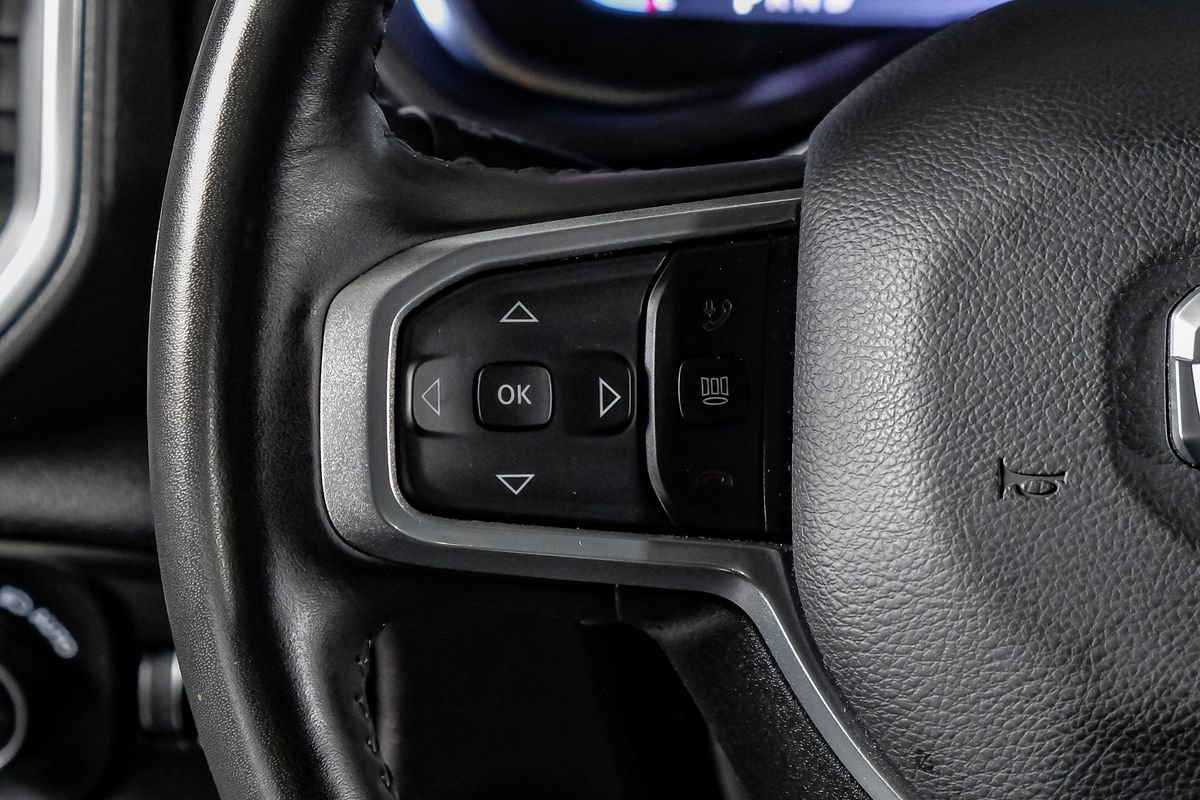 Used 2024 RAM 2500 Laramie w/ Safety Group AWD/4WD image 17