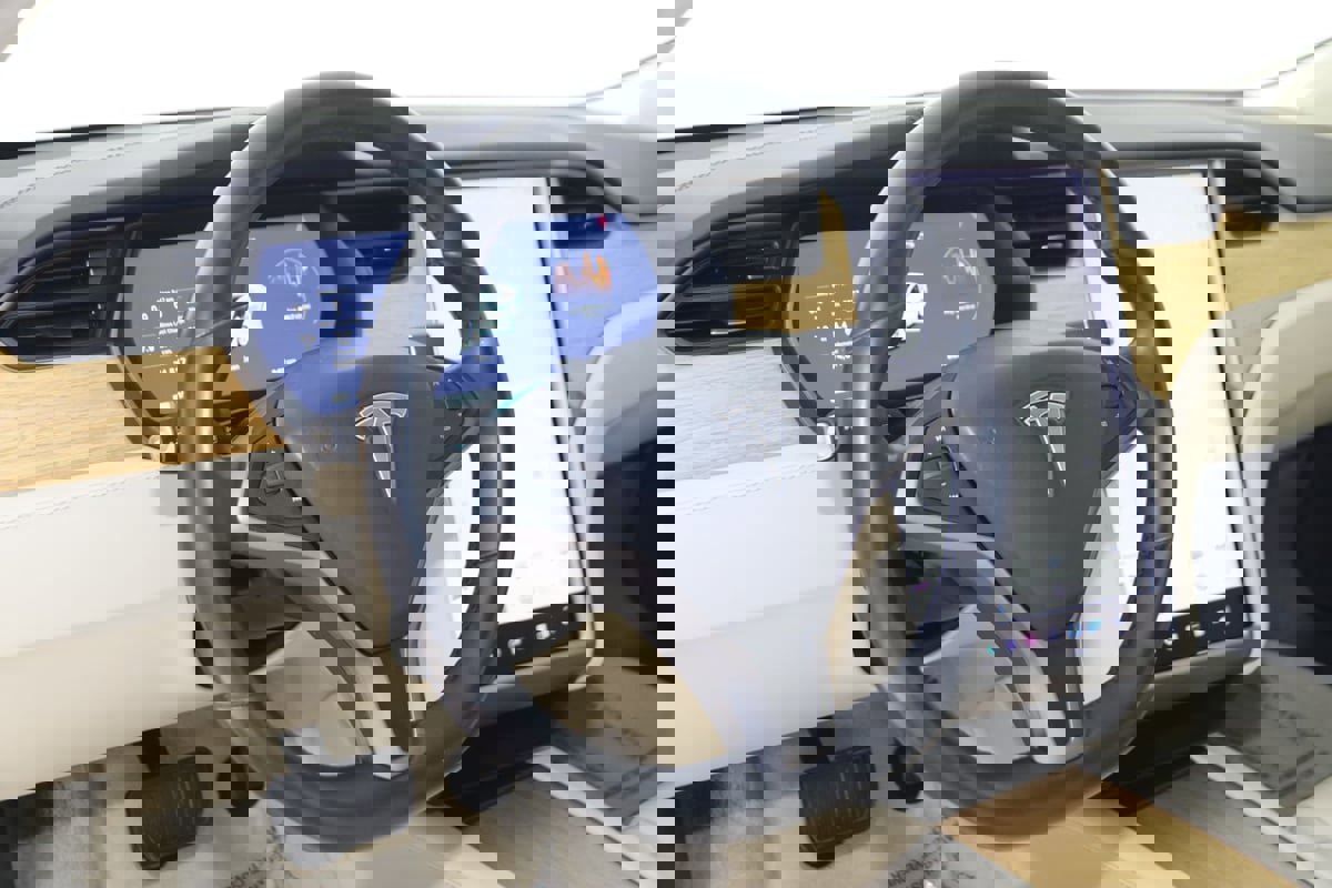 Used 2019 Tesla Model S 75D image 6