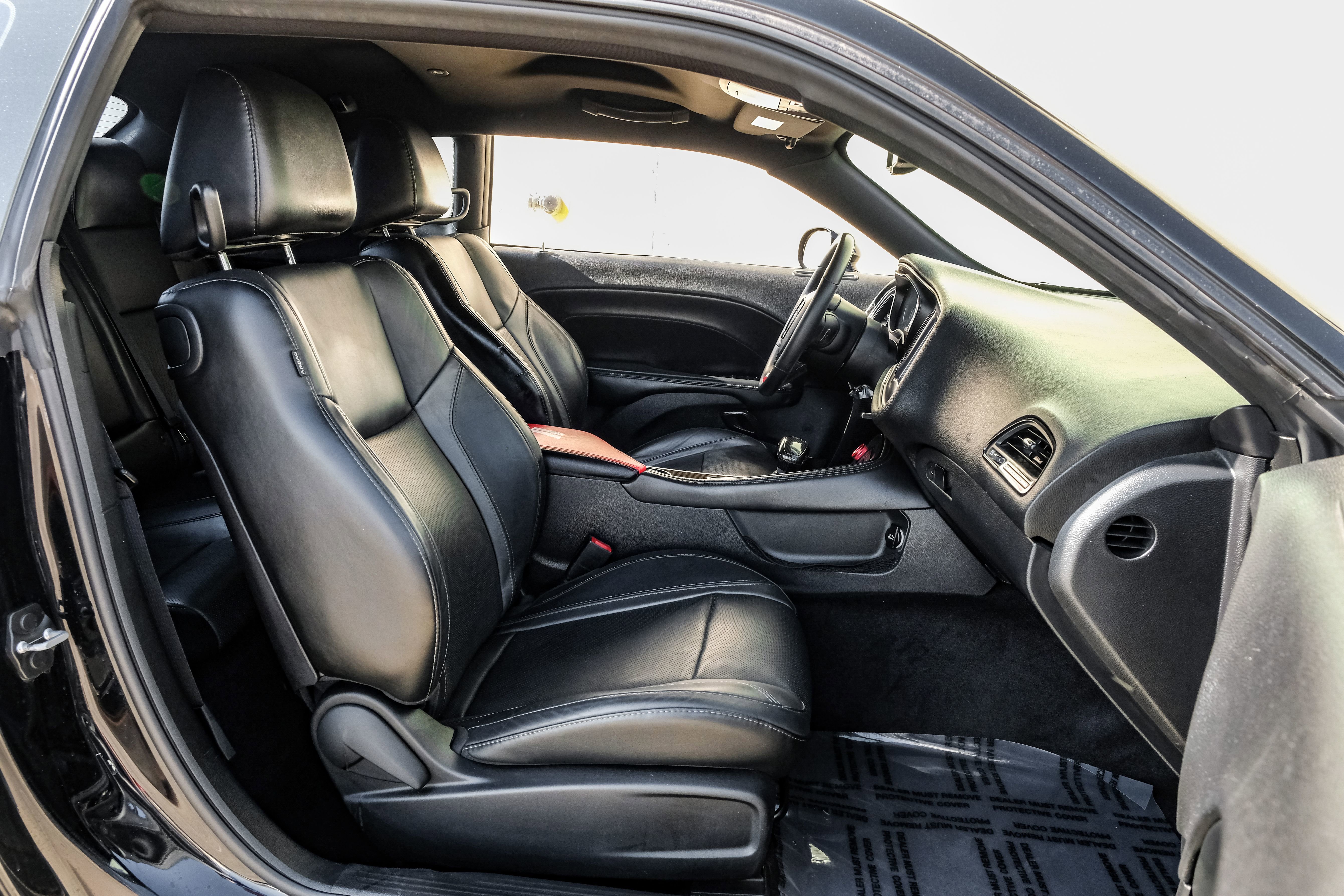 Used 2016 Dodge Challenger R/T Plus image 31