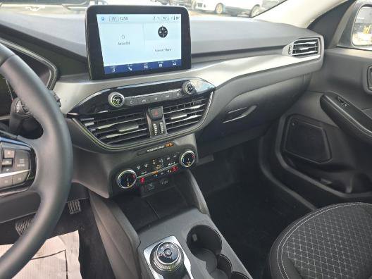 Used 2023 Ford Escape Active image 12
