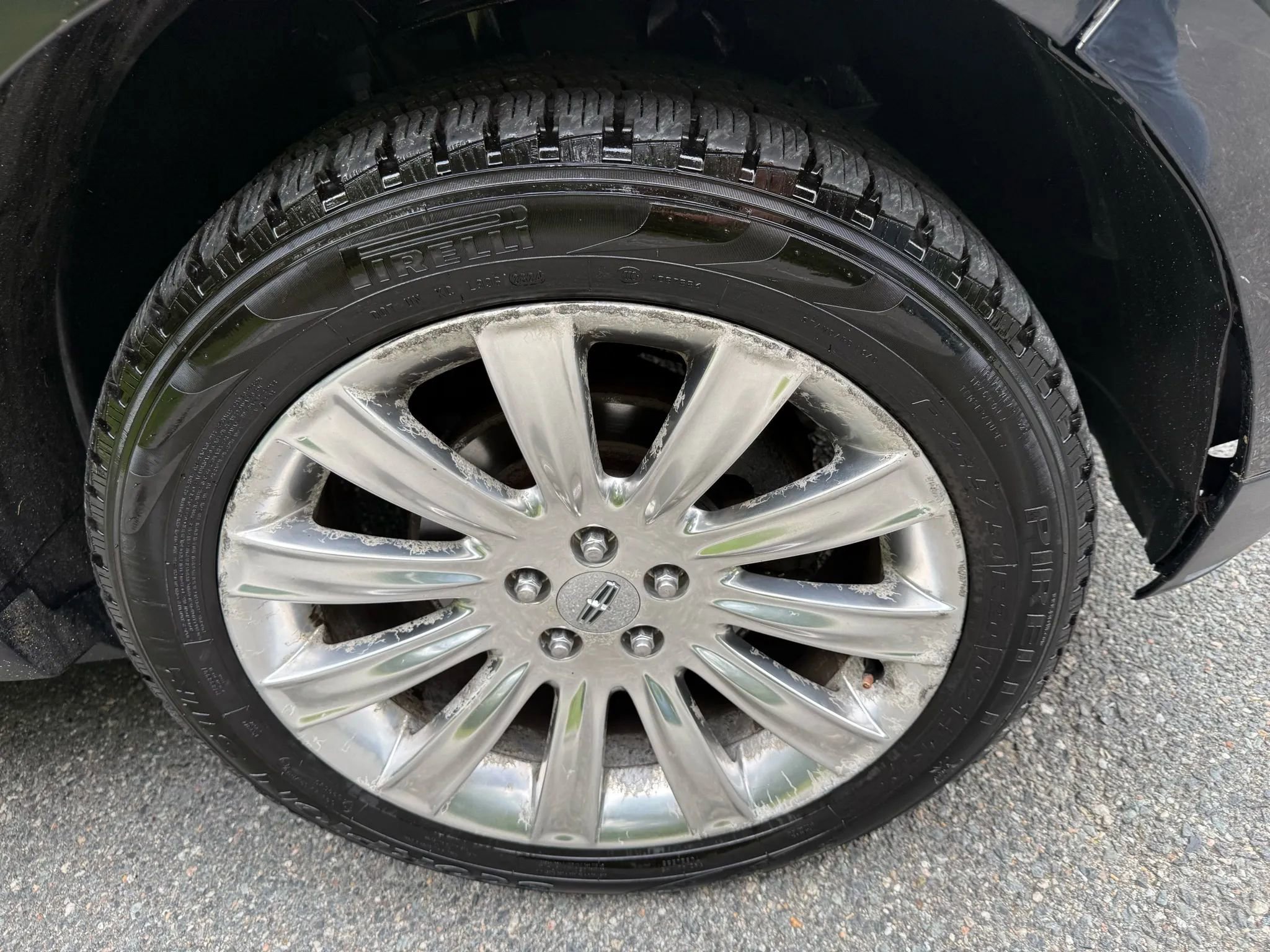 Used 2014 Lincoln MKX AWD w/ Equipment Group 102A image 6