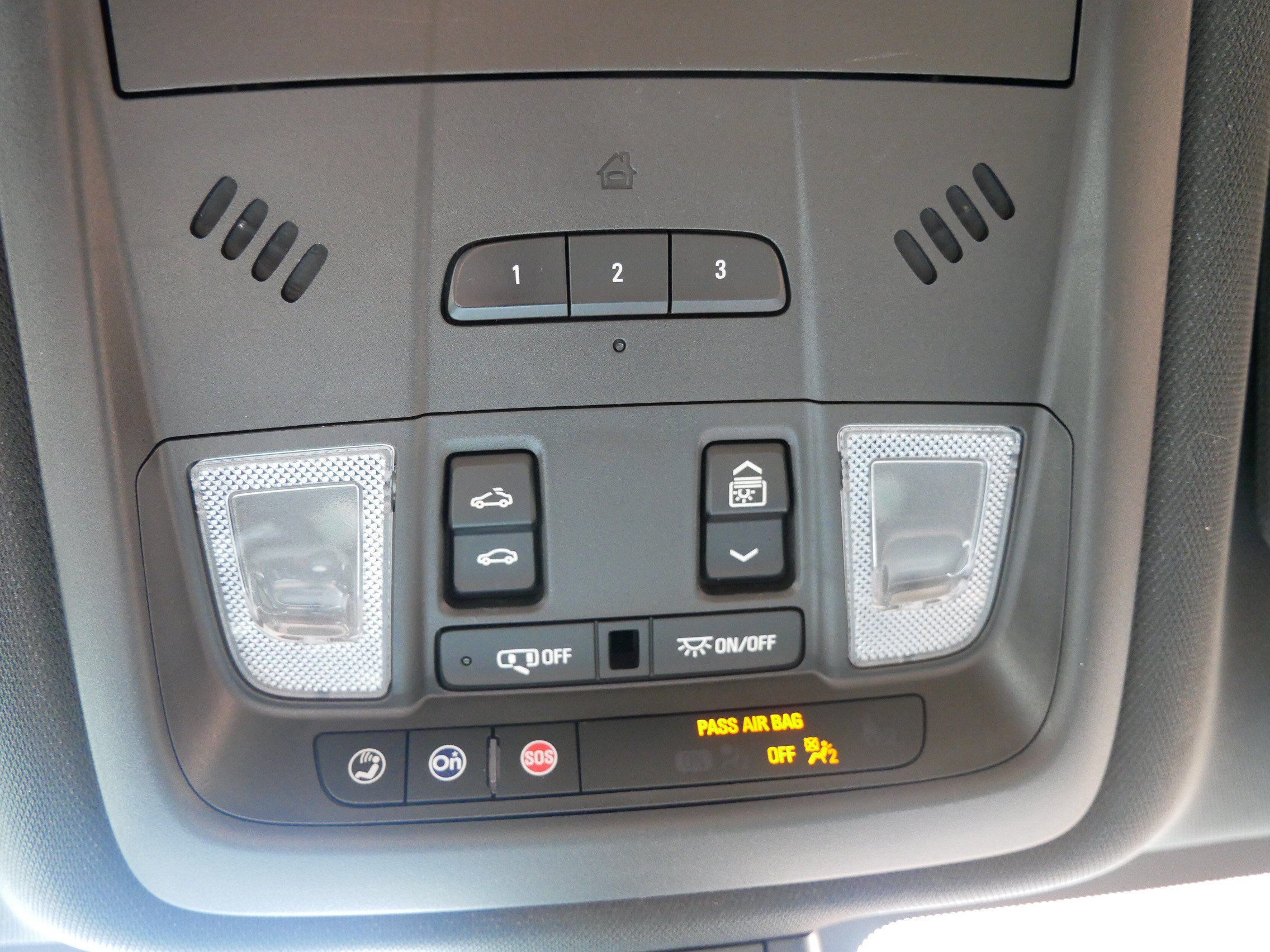 Used 2023 Chevrolet Blazer Premier w/ Driver Confidence II Package AWD/4WD image 23
