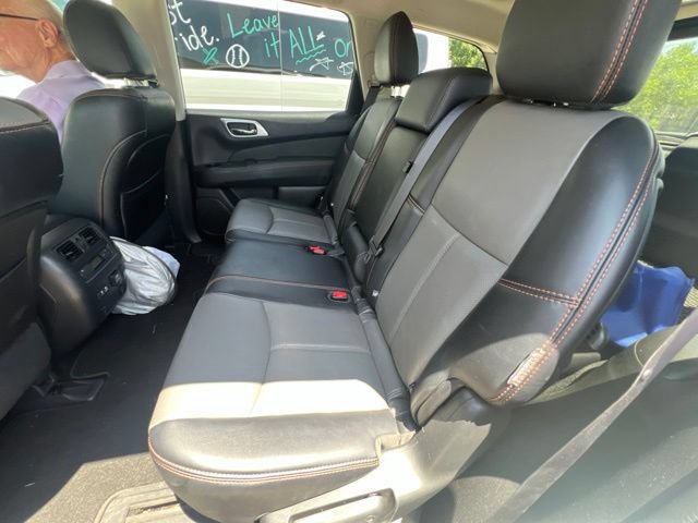 Used 2019 Nissan Pathfinder SL FWD image 26