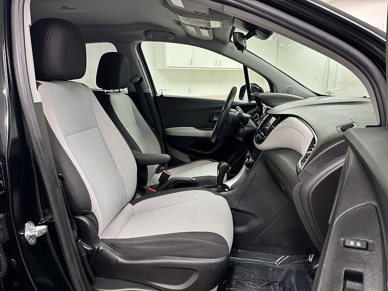 Used 2020 Chevrolet Trax LS w/ Tint and Cruise Package image 14