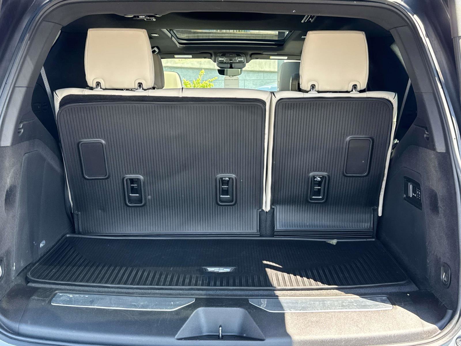 Certified 2023 Cadillac Escalade Sport w/ Touring Package AWD/4WD image 18