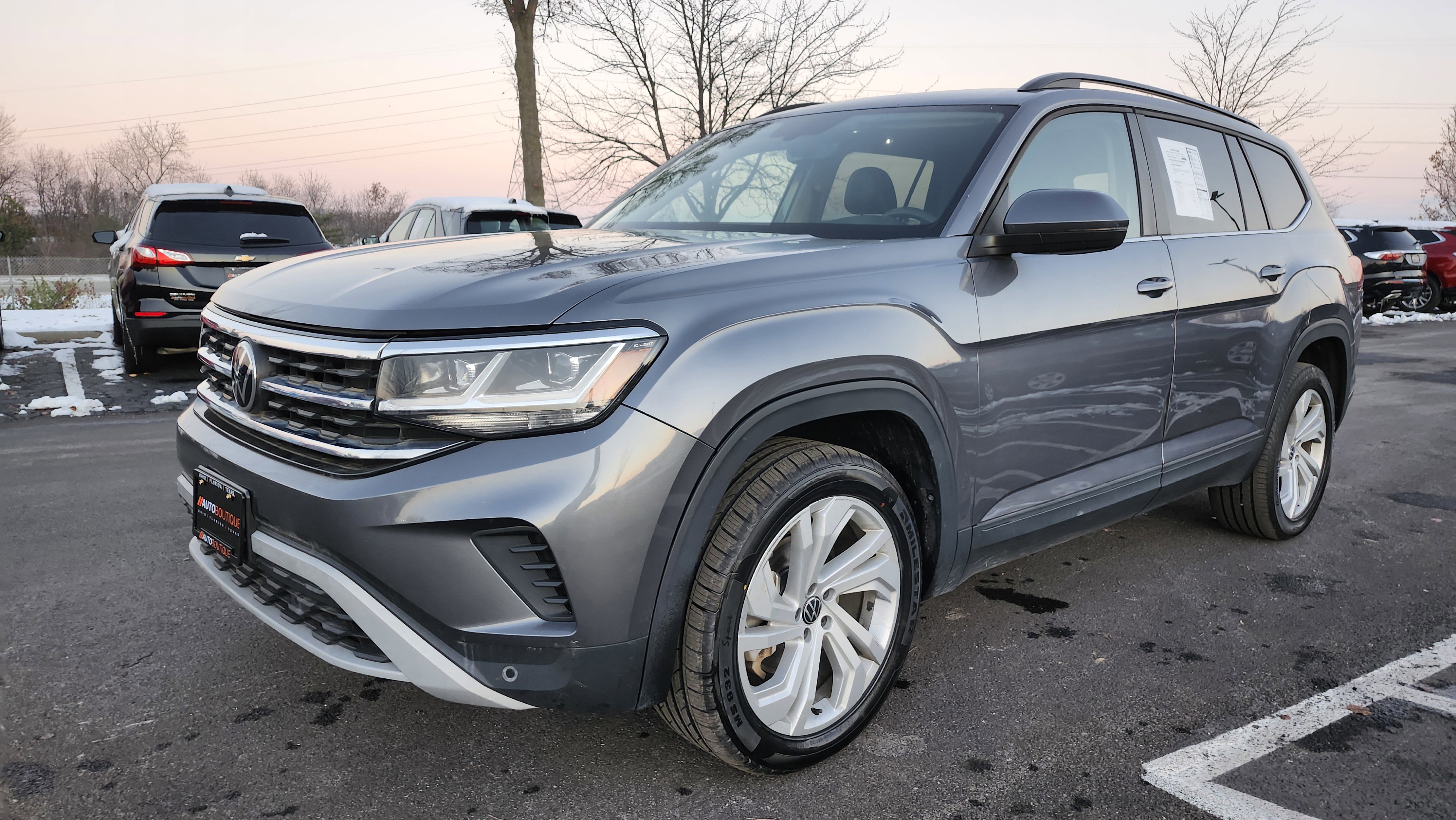 Used 2021 Volkswagen Atlas SE w/ Panoramic Sunroof Package image 13