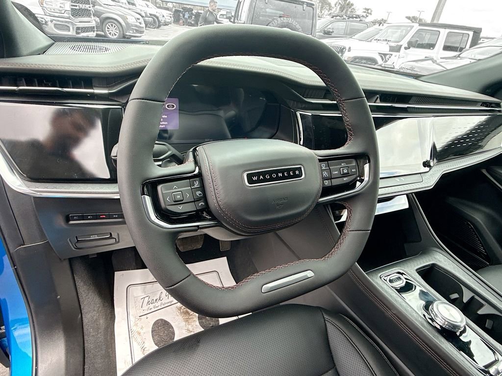 Used 2025 Jeep Wagoneer S Limited AWD/4WD image 12