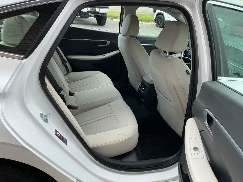 Used 2022 Hyundai Sonata SEL w/ Convenience Package FWD image 11