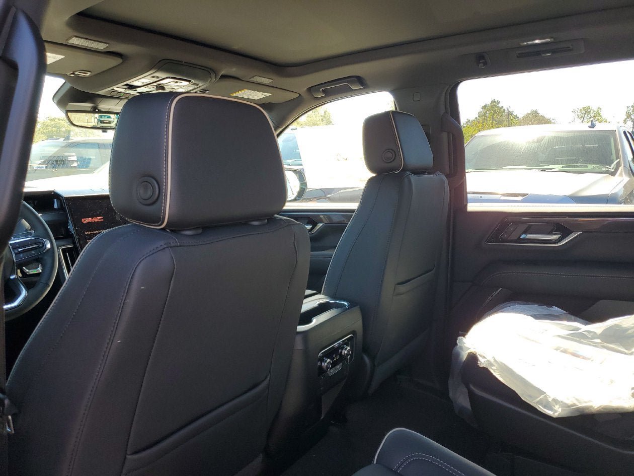 New 2027 GMC Yukon XL Elevation w/ Elevation Preferred Package RWD image 10