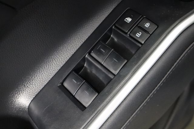 Used 2023 Toyota Highlander XLE FWD image 20