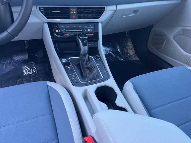 New 2026 Volkswagen Jetta SE FWD image 18