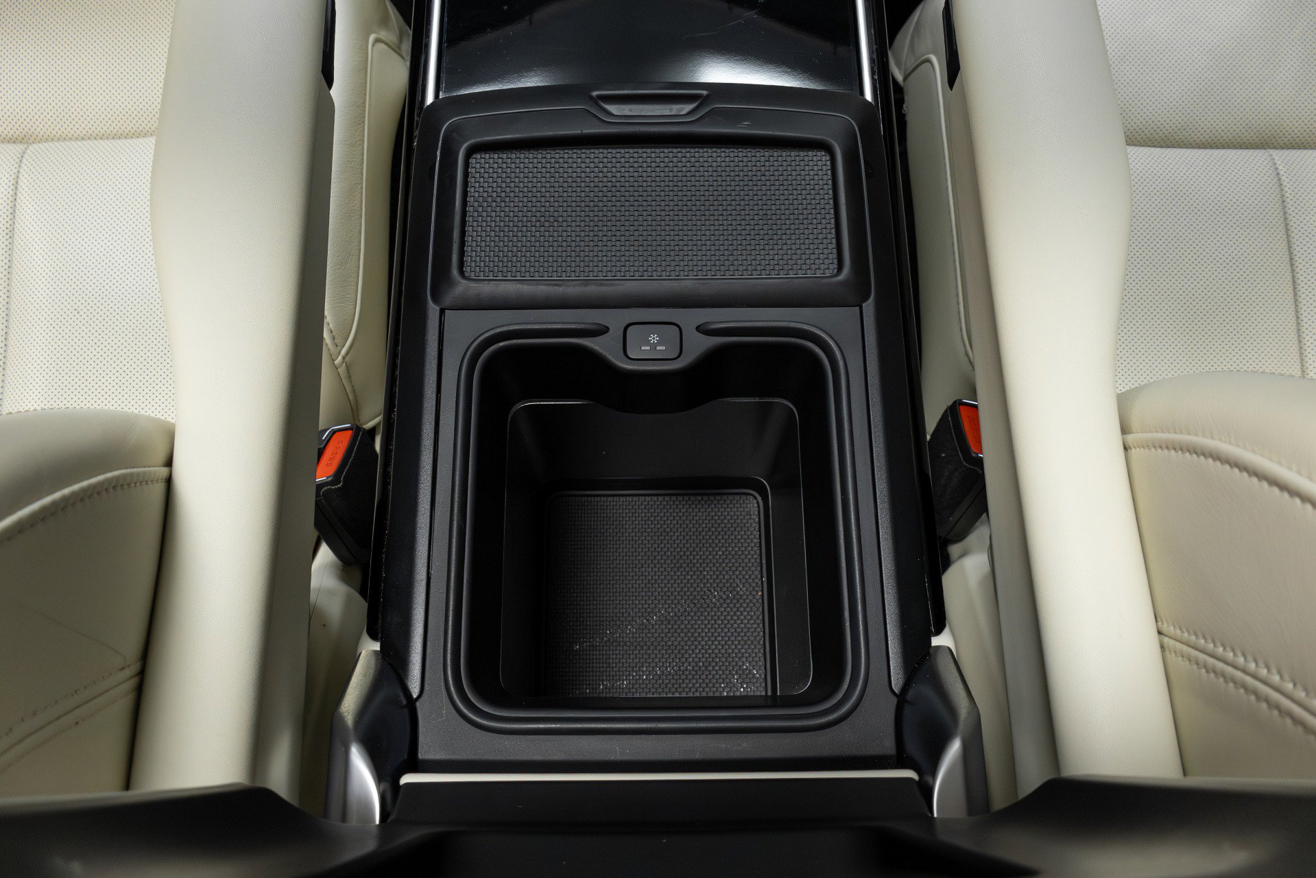 Used 2023 Land Rover Range Rover Long Wheelbase Autobiography image 33