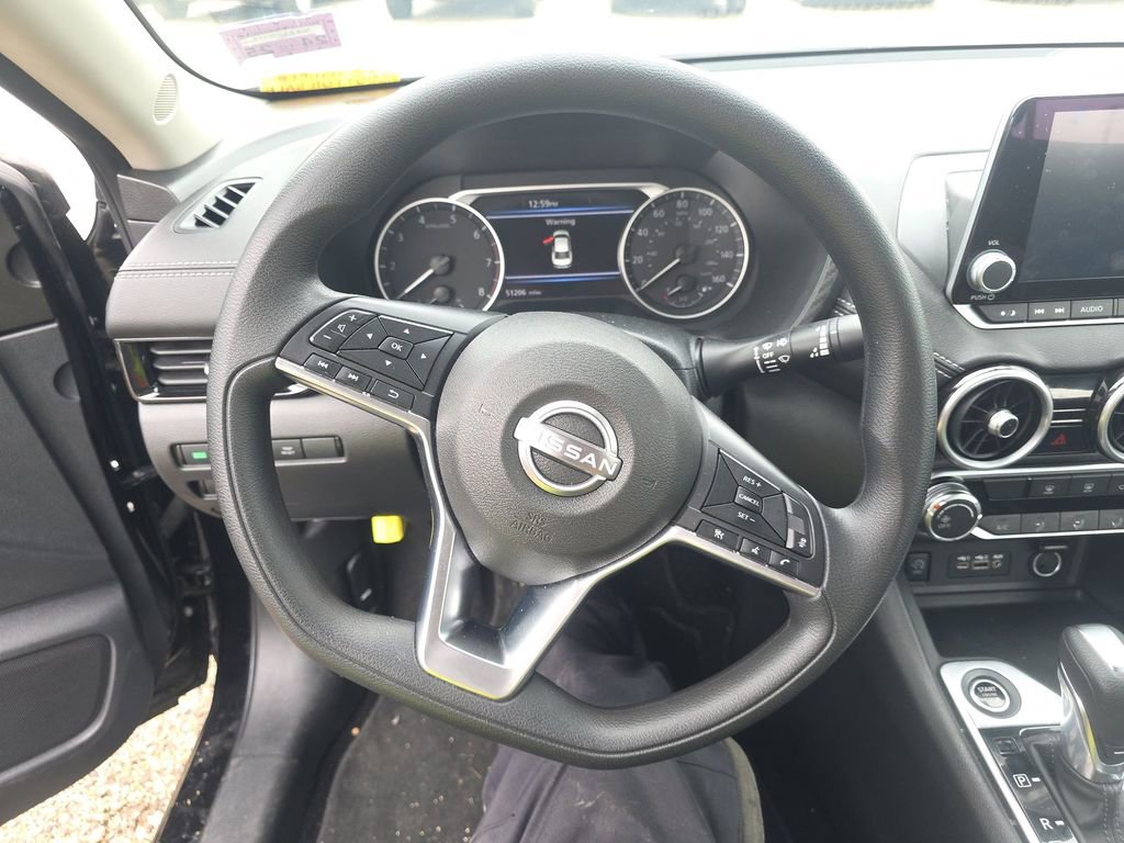 Used 2024 Nissan Sentra SV image 17