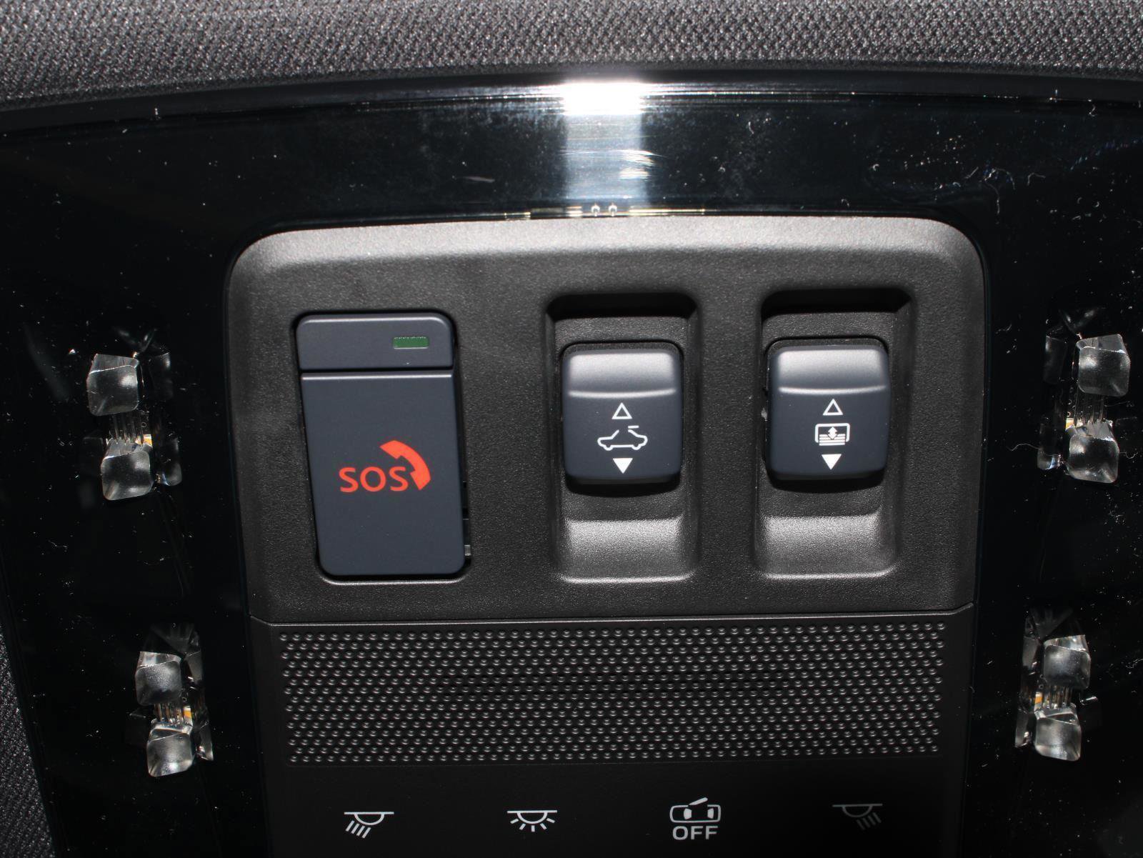 New 2026 Mitsubishi Outlander SEL image 13