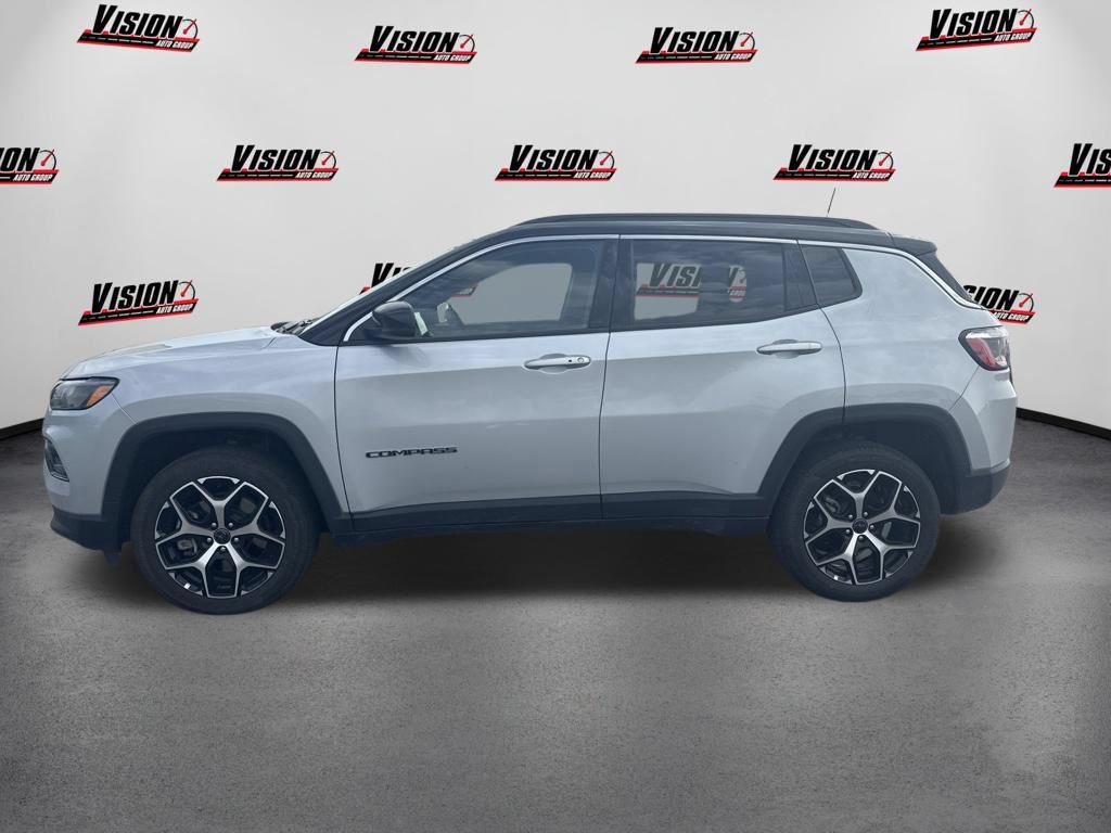 Used 2026 Jeep Compass Limited AWD/4WD image 2