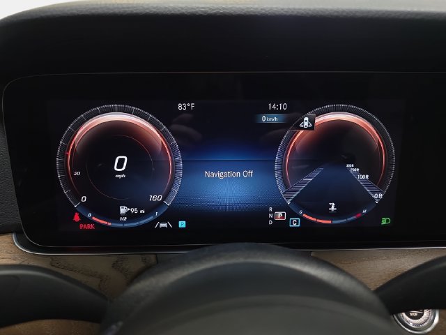 Used 2023 Mercedes-Benz E 350 4MATIC Sedan image 19