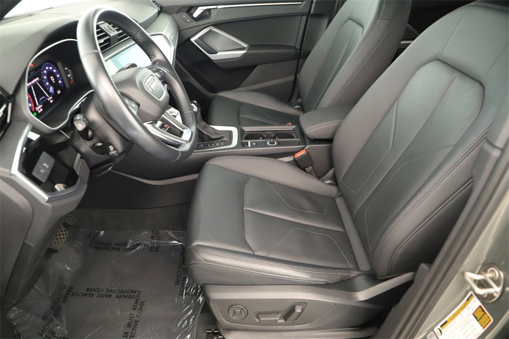 Used 2020 Audi Q3 2.0T Premium Plus w/ Premium Plus Package image 24