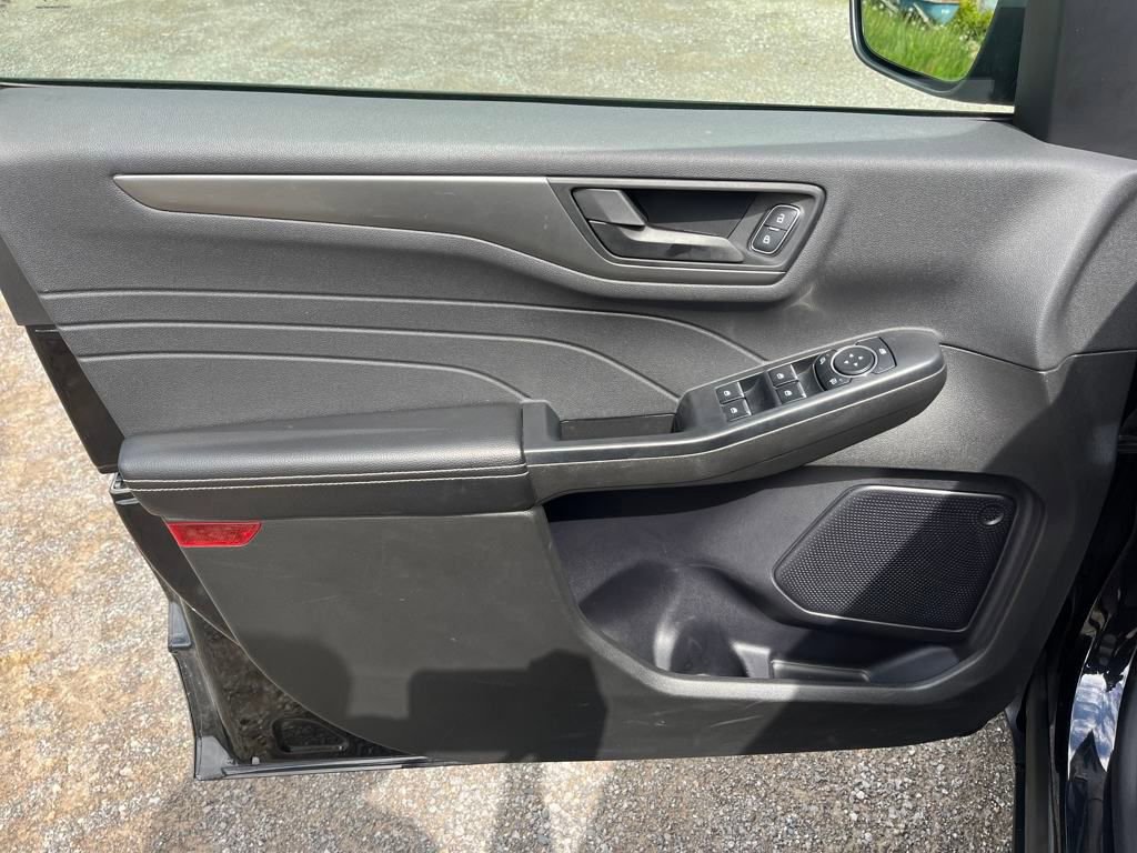 Used 2024 Ford Escape Active image 18