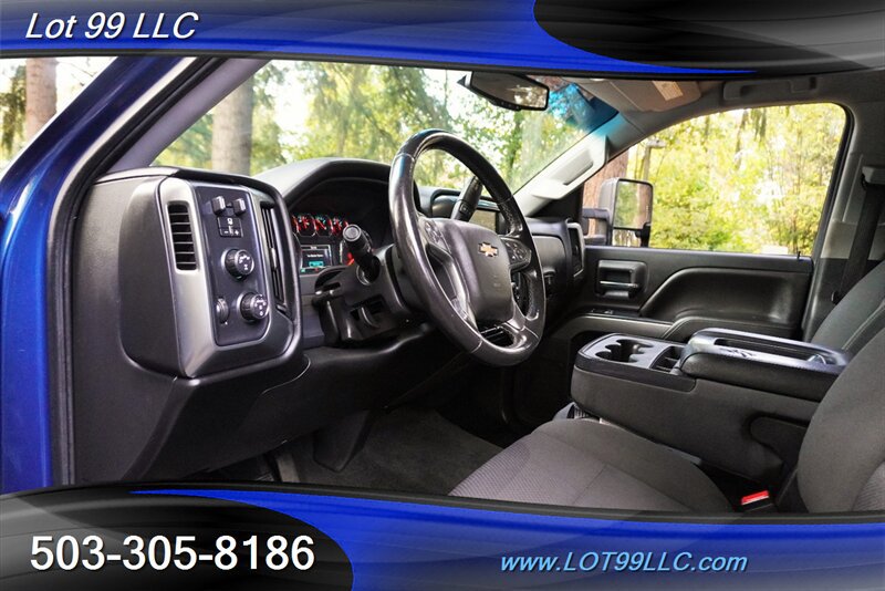 Used 2018 Chevrolet Silverado 1500 LT w/ All Star Edition AWD/4WD image 12