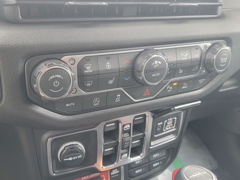New 2026 Jeep Gladiator Sport AWD/4WD image 17