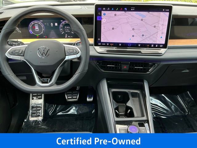 Used 2025 Volkswagen Tiguan SEL R-Line AWD/4WD image 12