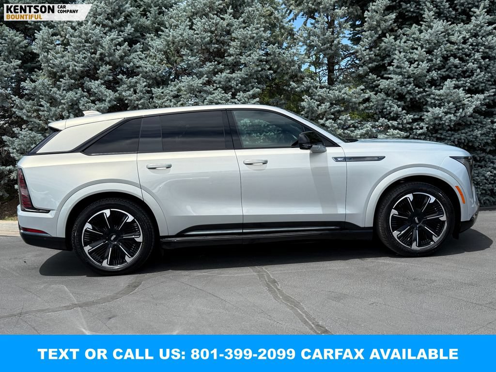 Used 2025 Cadillac Escalade IQ Sport 1 AWD/4WD image 11